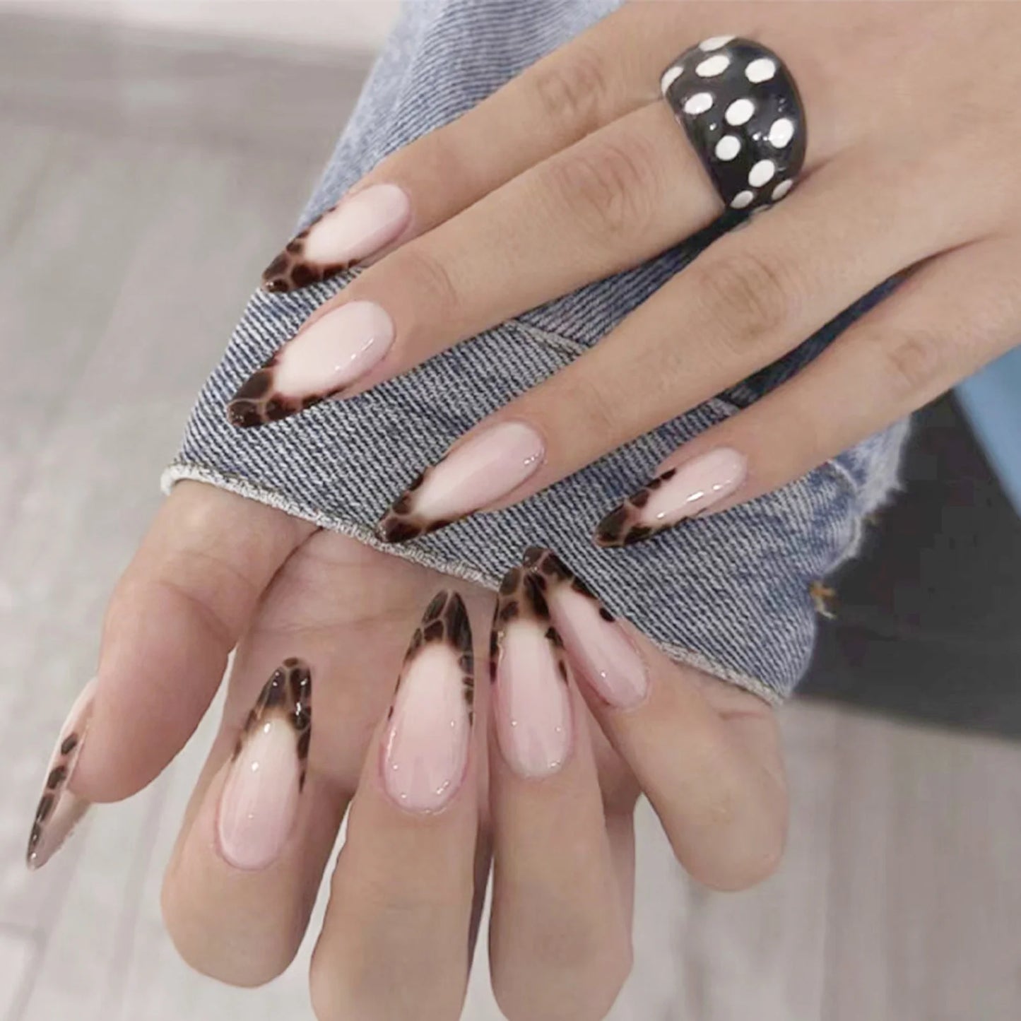 24Pcs Pink French Style Fake Nails 3D Bow Designs Short Square Press on Nails