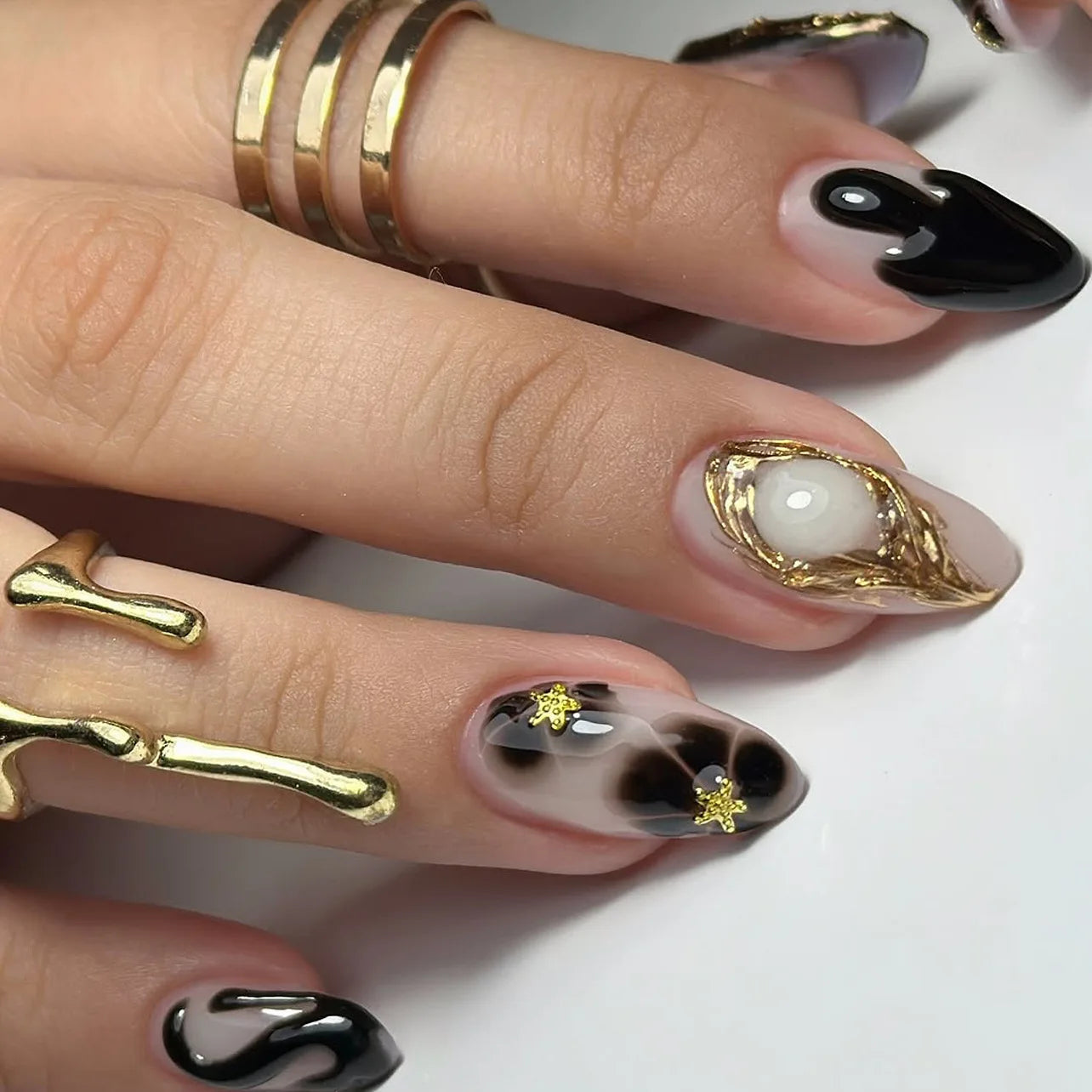 24pcs White Flower Fake Nail Yellow Pink Blush Almond Shaped Press on Nails