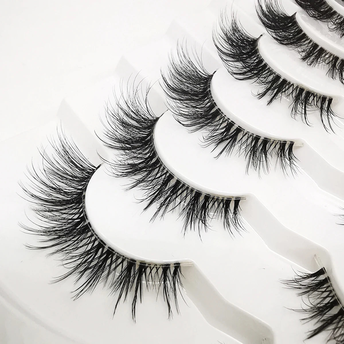7 pairs Cat Eye Lashes Faux Mink Eyelashes Clear Band, Wispy Mink Eyelashes Full Strip Lashes