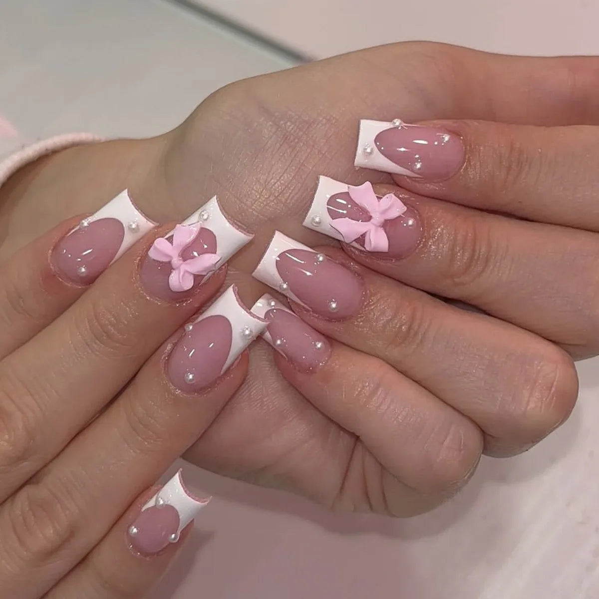 24Pcs Pink French Style Fake Nails 3D Bow Designs Short Square Press on Nails