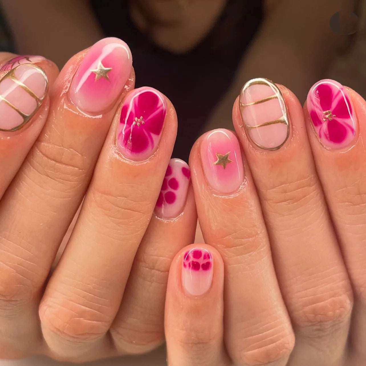24pcs White Flower Fake Nail Yellow Pink Blush Almond Shaped Press on Nails