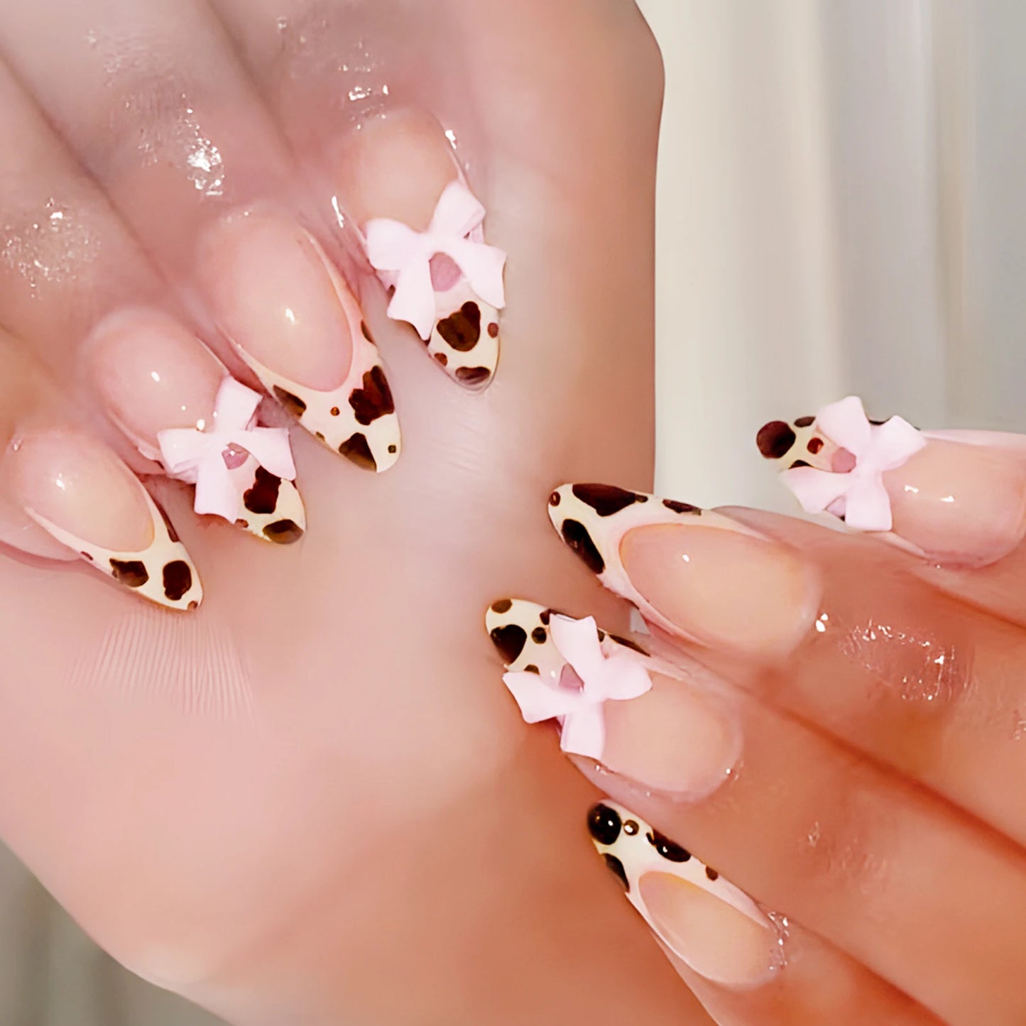 24Pcs Pink French Style Fake Nails 3D Bow Designs Short Square Press on Nails