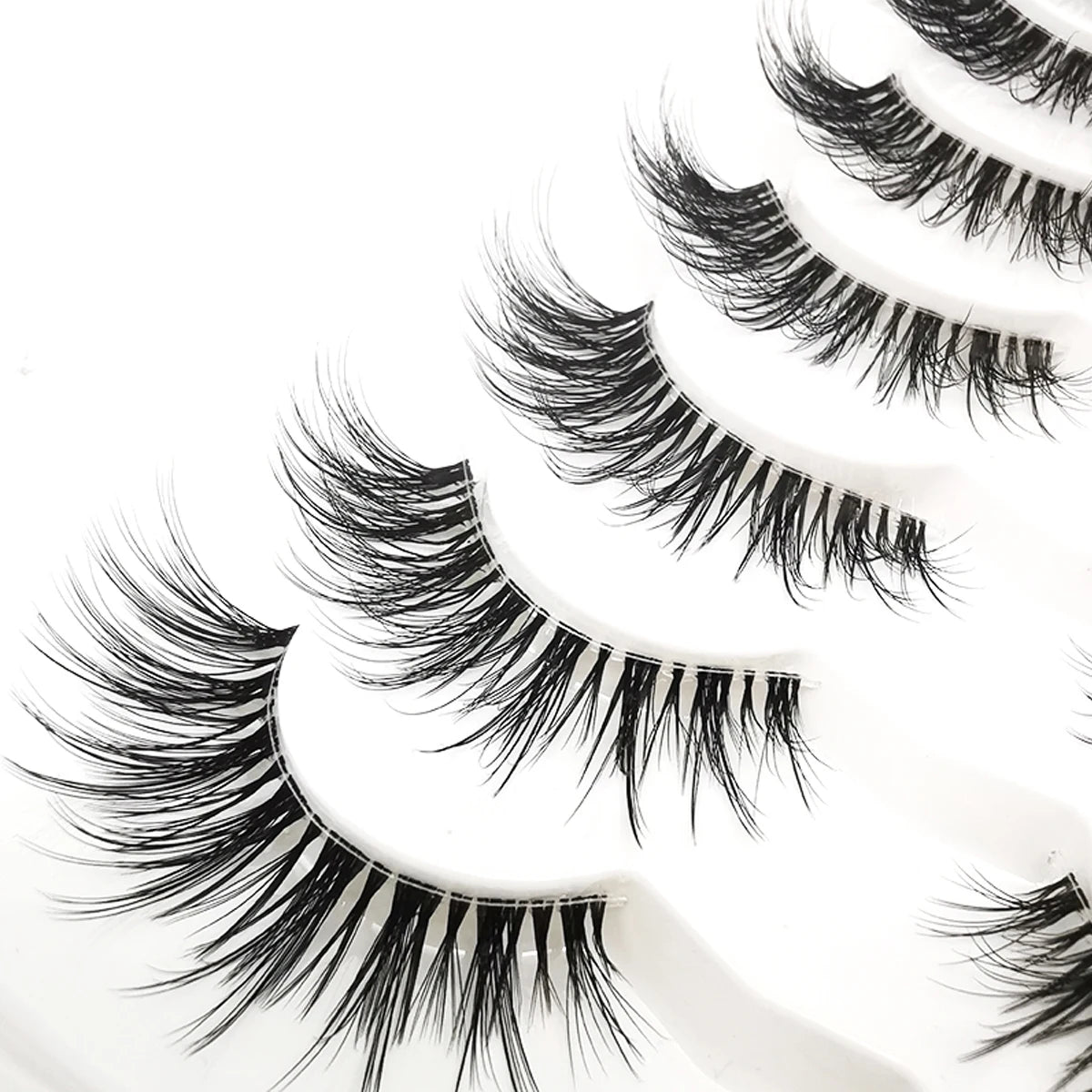 7 pairs Cat Eye Lashes Faux Mink Eyelashes Clear Band, Wispy Mink Eyelashes Full Strip Lashes