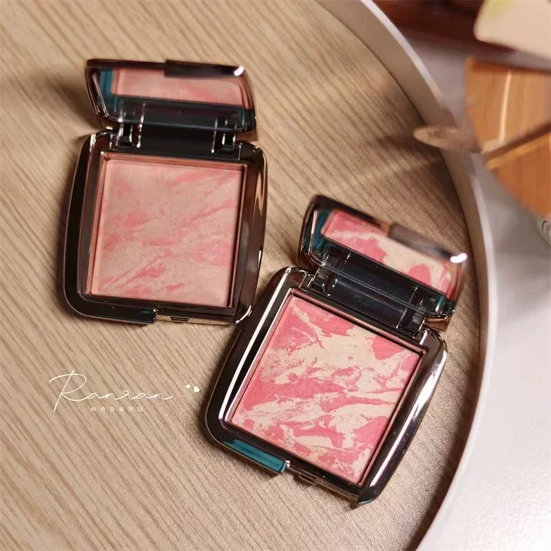 Blush Soft Glow Highlighter
