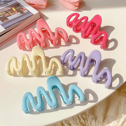 Colorful Women Hair Claw Summer Sweet Wave Hair Clips Large Nonslip Hair Crab Hairpins Fashion Shark Clip Ponytail Accessories